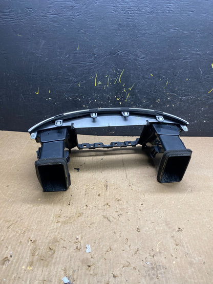 2013 to 2020 Nissan Pathfinder Center Dash Radio Trim Bezel  Surround Z4341 DG3