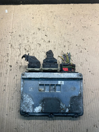 2009 Ford Van E150 E250 4.6L Engine Control ECU 9c2a-12a650-arb X0953 DG0