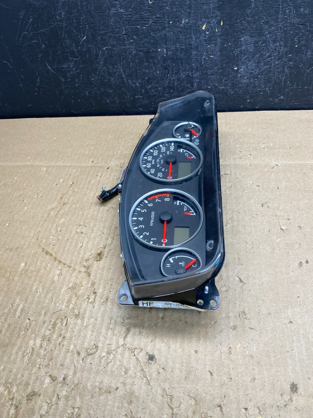 2006-2007 Nissan Pathfinder Xterra Cluster Speedometer Instrument AC9063 DW1
