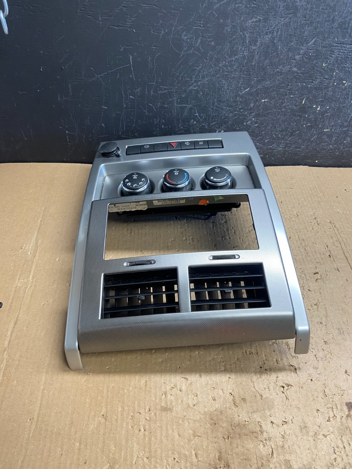 2008 to 2012 Jeep Liberty Dash Climate Temperature Control Radio Bezel ae4278 DG3