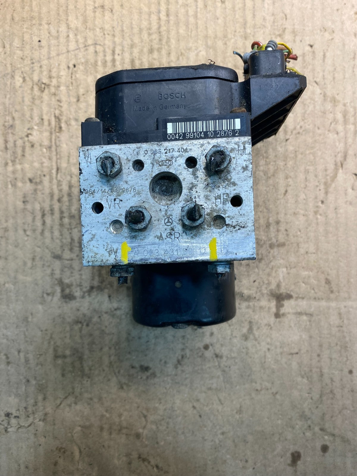 1998 1999 Mercedes E300 E320 ABS Anti Lock Brake Pump Module z4650 DG4