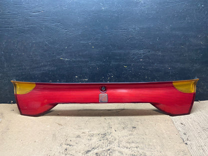 2001 to 2002 Saturn SC1 Trunk Rear Center Tail Light Panel OEM V9238 DG0