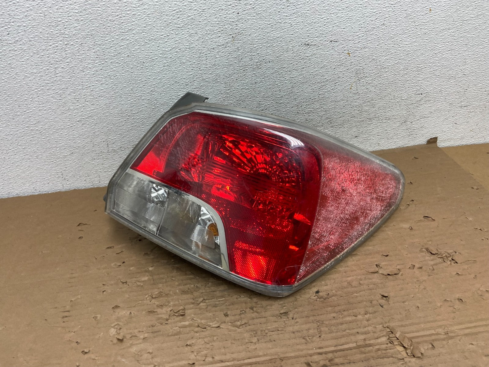 2012-2016 Subaru Impreza Sedan Right Passenger Side Tail Light AD4370 DW0