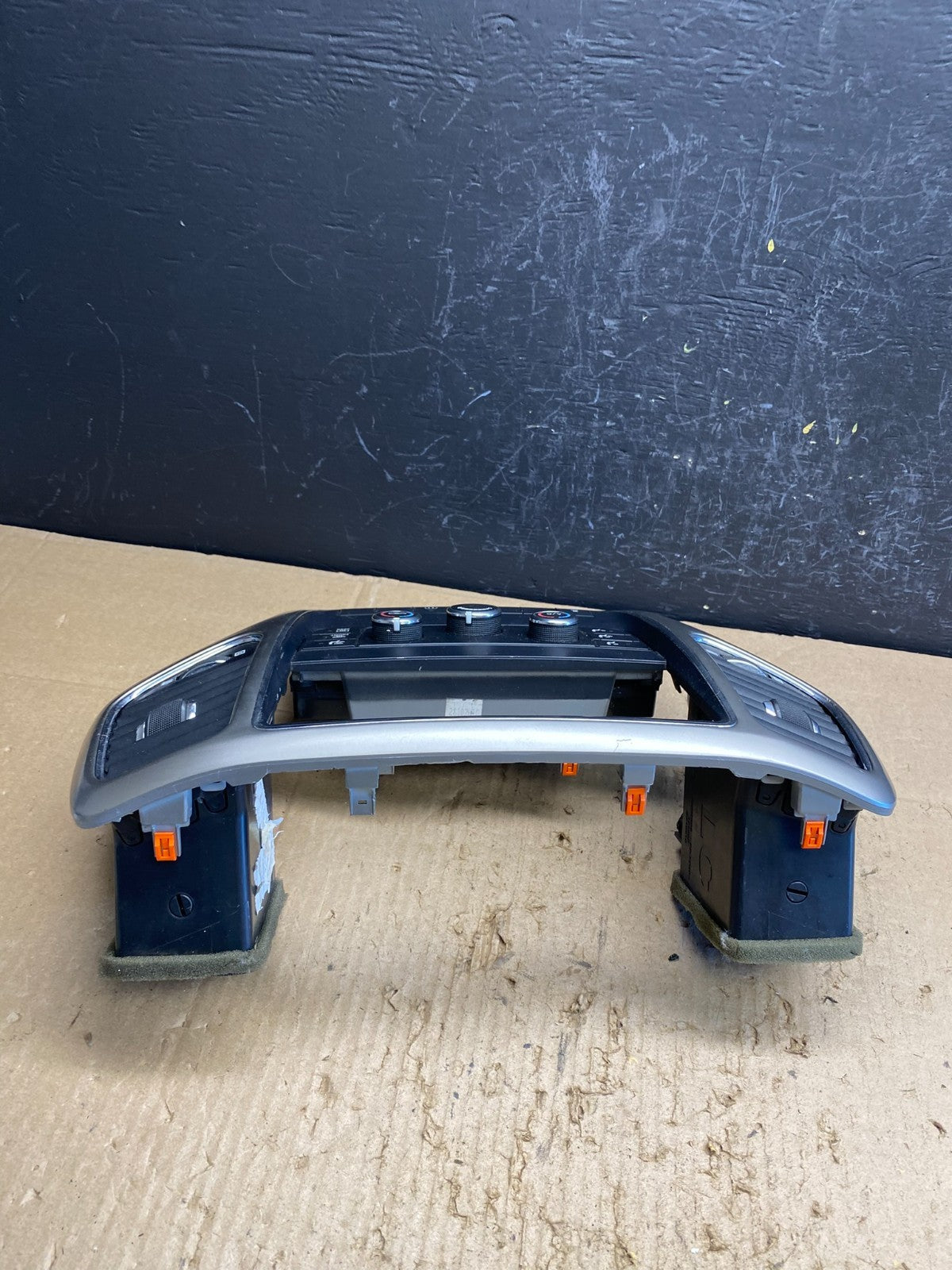 2011-2013 Jeep Grand Cherokee Center Radio Climate Control Bezel Vent ac4719 DG4