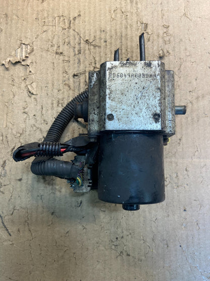 2003 - 2005 Chevrolet Silverado GMC Sierra ABS Anti-Lock Brake Module Z8989 DG5
