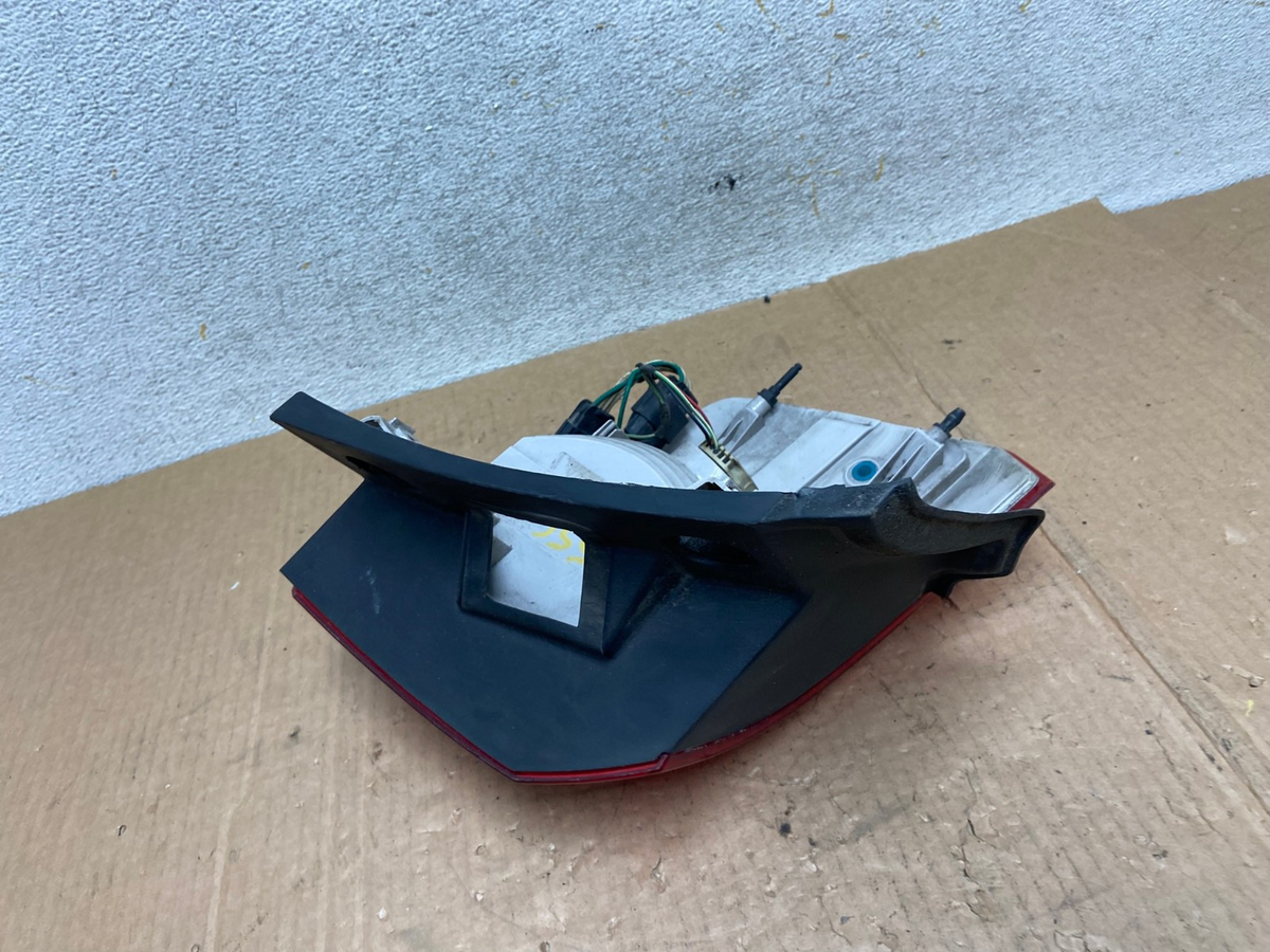 2010 to 2017 GMC Terrain Halogen Right Passenger Rh Side Tail Light AI5556 LK5