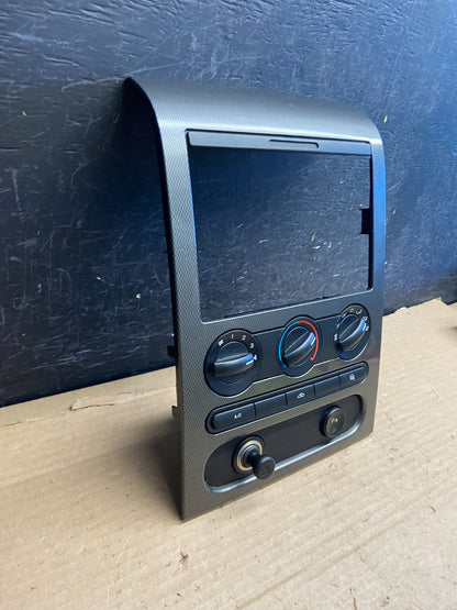 2004 to 2008 Ford F150 Radio Climate Dash Bezel Surround Black af2577 DG2