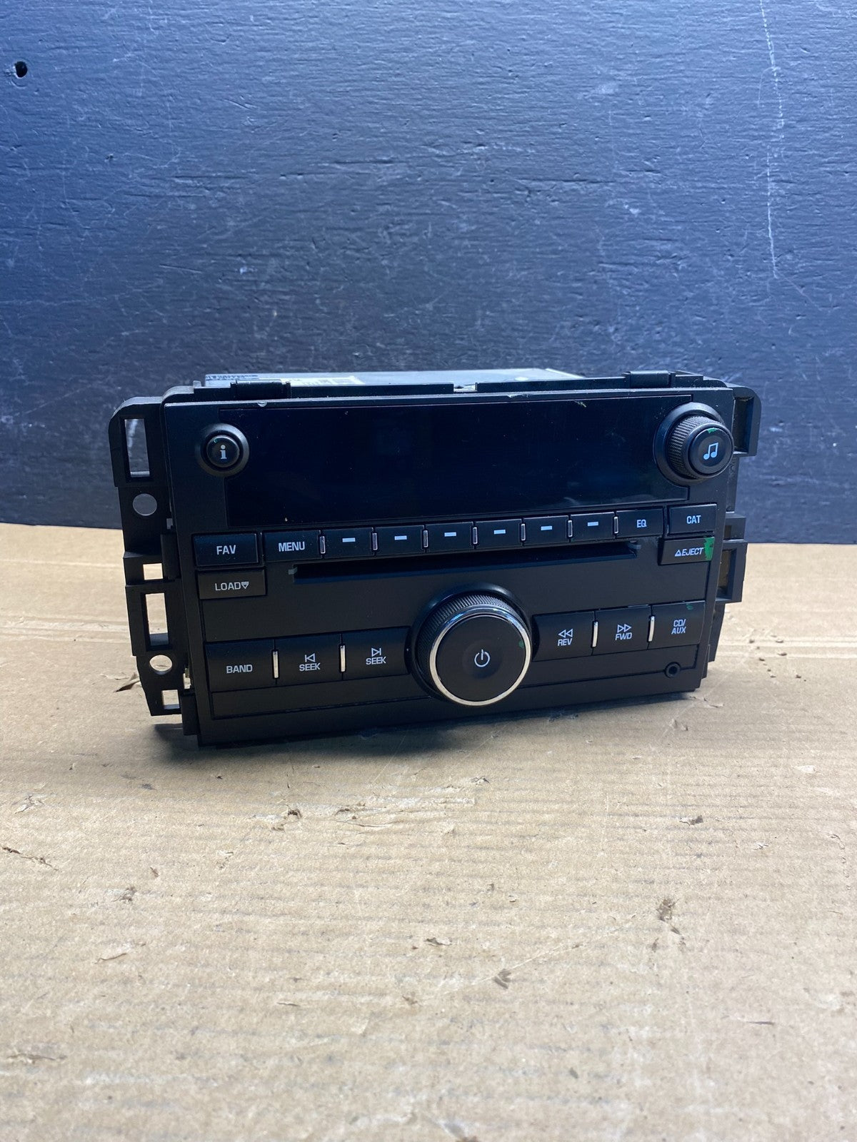 2007 - 2014 Chevrolet GMC Cadillac Buick AM FM CD Radio USB Aux mp3 AD4967 DG0