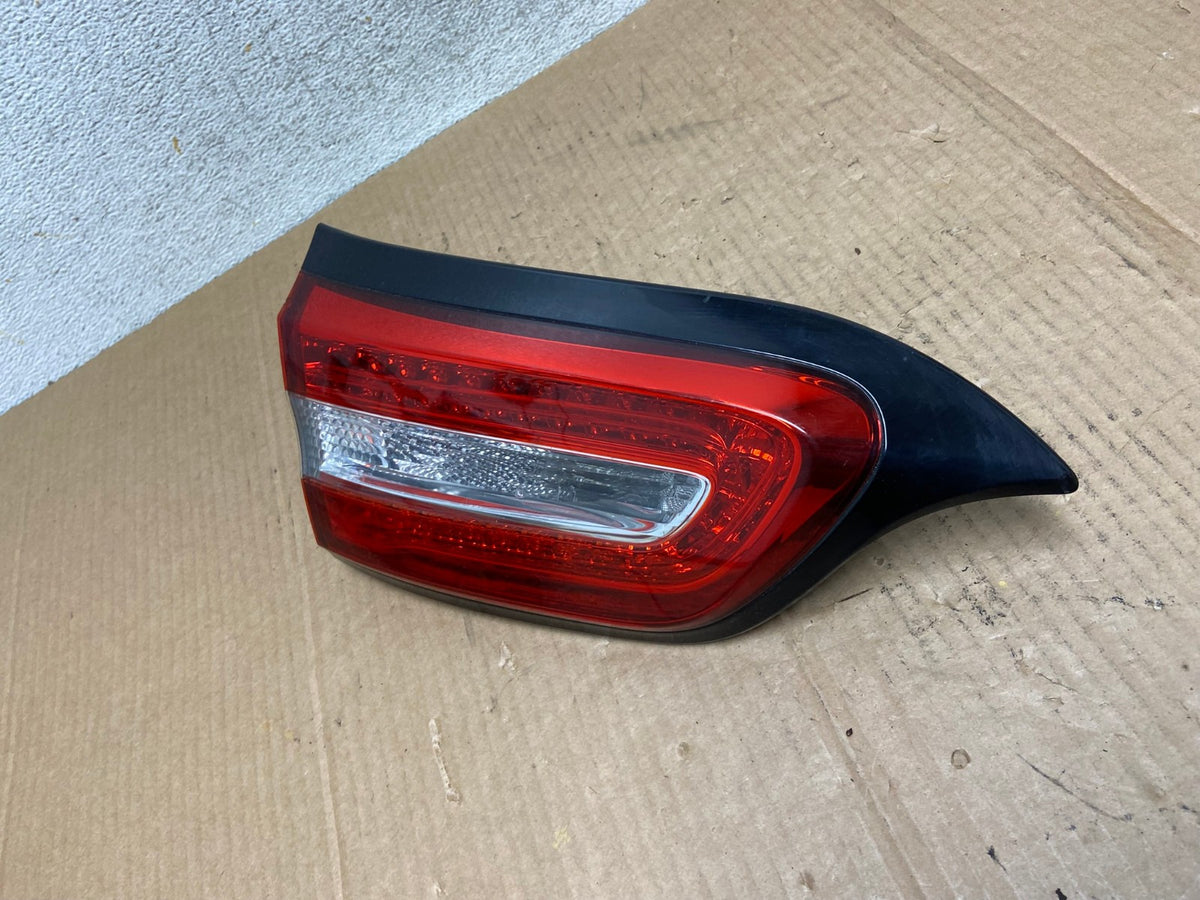 2014 to 2018 Jeep Cherokee Left Driver LH Side Inner Tail Light AI5886 LK1
