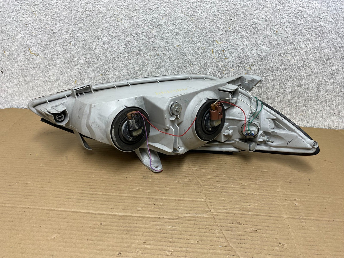 2002 2003 2004 Toyota Camry Left Driver Lh Side Halogen Headlight AH2444 DW5