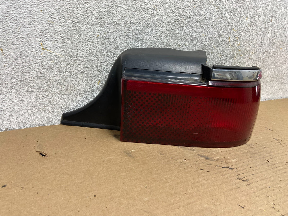 1995 to 1997 Mercury Grand Marquis Right Passenger RH Side Tail Light AH4254 DW1