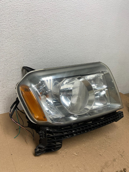 2009 2010 2011 Honda Pilot Right Passenger RH Halogen Headlight AD7746 DW2