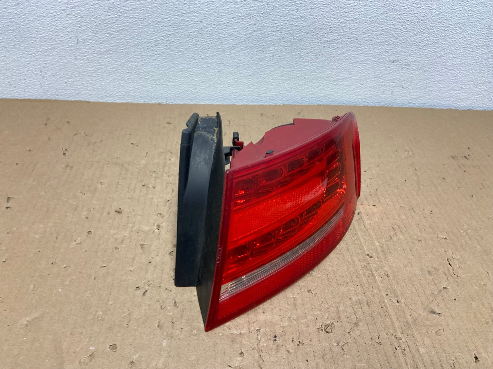 2009 to 2012 Audi A4 Sedan Right Passenger Rh Side LED Tail Light Oem AB6711 LK2