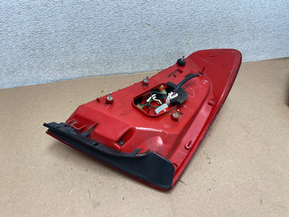 2003 to 2004 Infiniti G35 Right Passenger Rh Side Tail Light Q4208 DW8