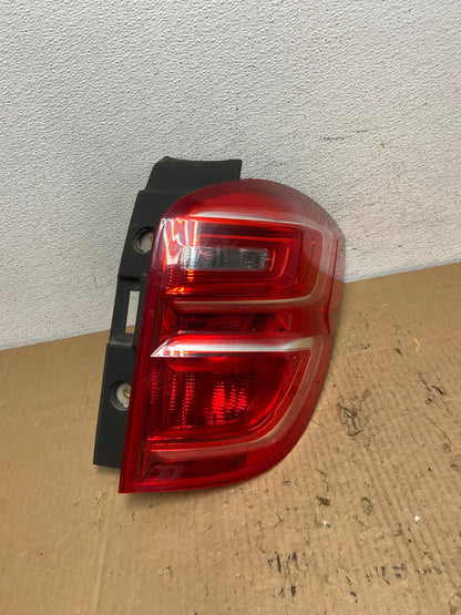 2016 to 2017 Chevrolet Equinox Right Passenger RH Side Tail Light AD2483 LK0