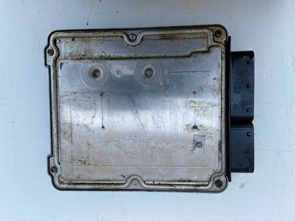 2010 2011 GMC Acadia Traverse Engine Control Module ECM ECU 12635019 AD2879 DW1