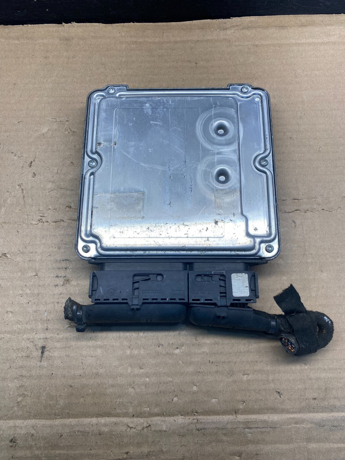 2005 - 2006 Volkswagen Jetta Engine Computer Ecu Pcm Ecm Pcu AF4052 DG1
