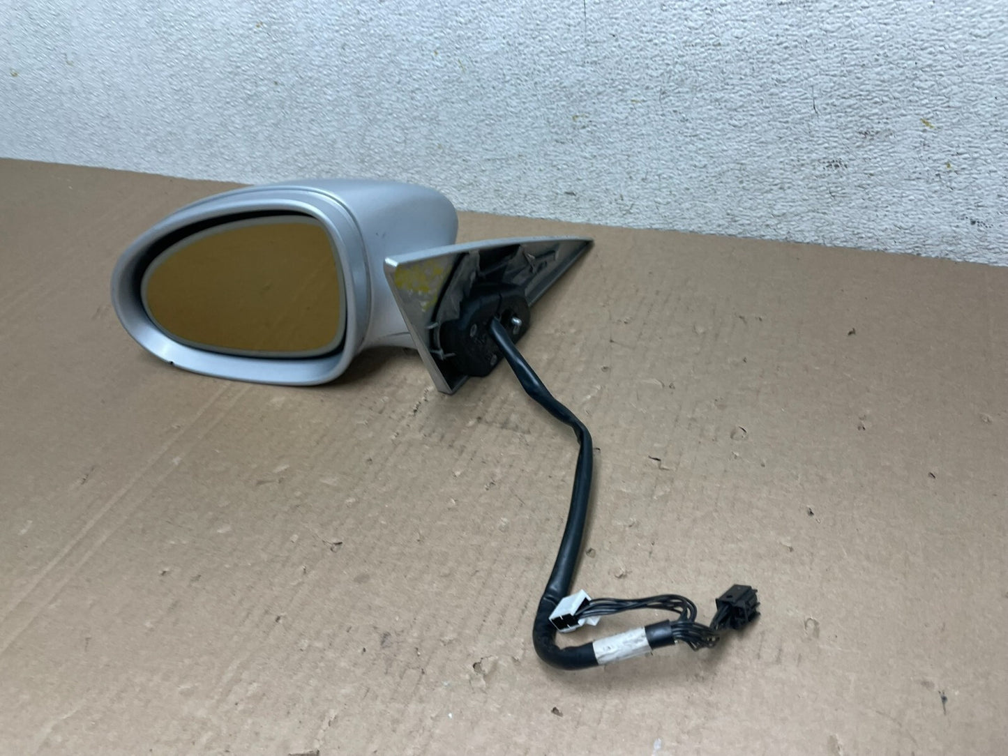 2006 to 2008 Mercedes-Benz CLS550 Left Driver LH View Door Mirror J2509 OEM DG16