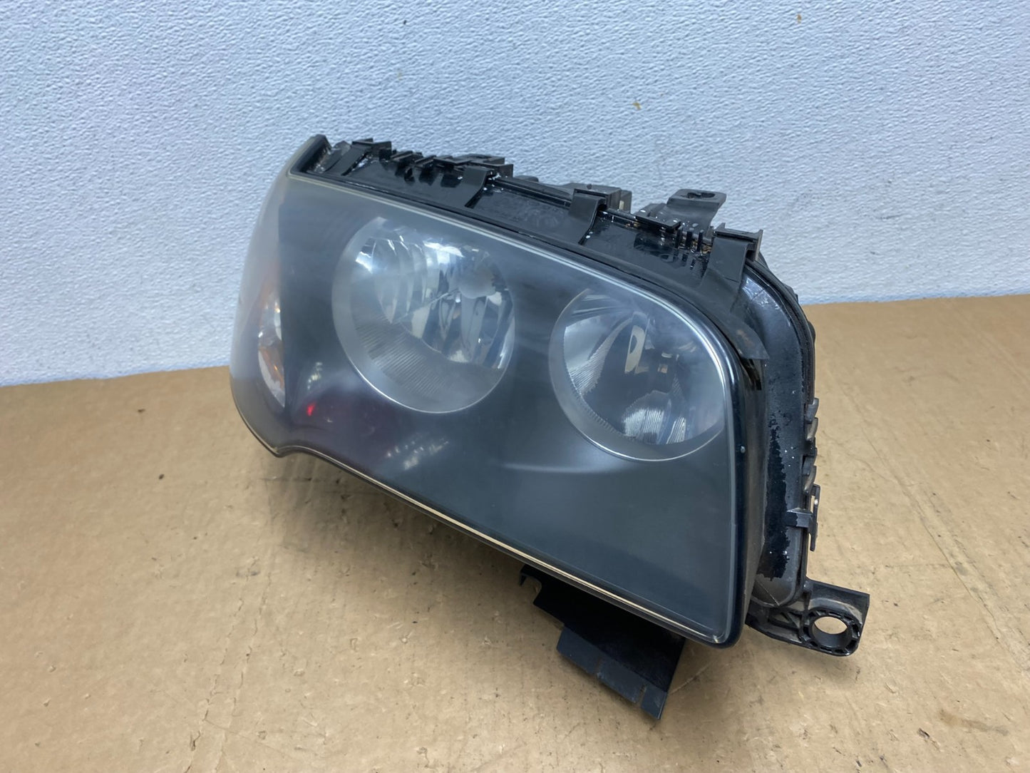 2004 to 2006 Bmw X3 Right Passenger Rh Halogen Headlight AD1273 DW1