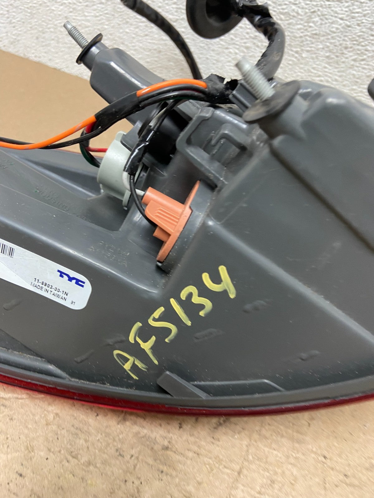 2017 to 2018 Hyundai Elantra Right Passenger RH Side Tail Light TYC AF5134 DW7