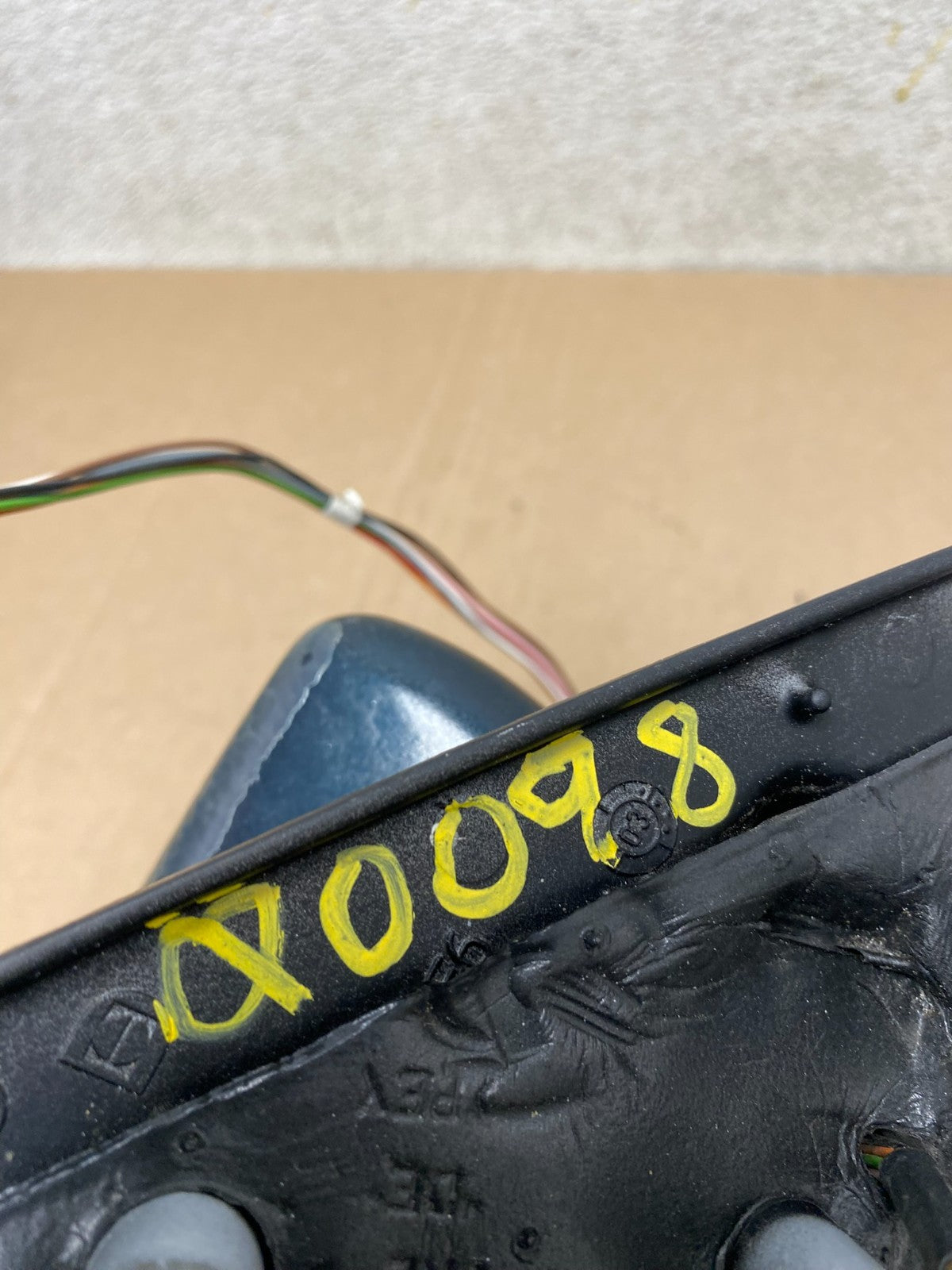1998 to 2003 BMW 528i 530i E39 Left Driver LH Side Door View Mirror Q0098 DG11