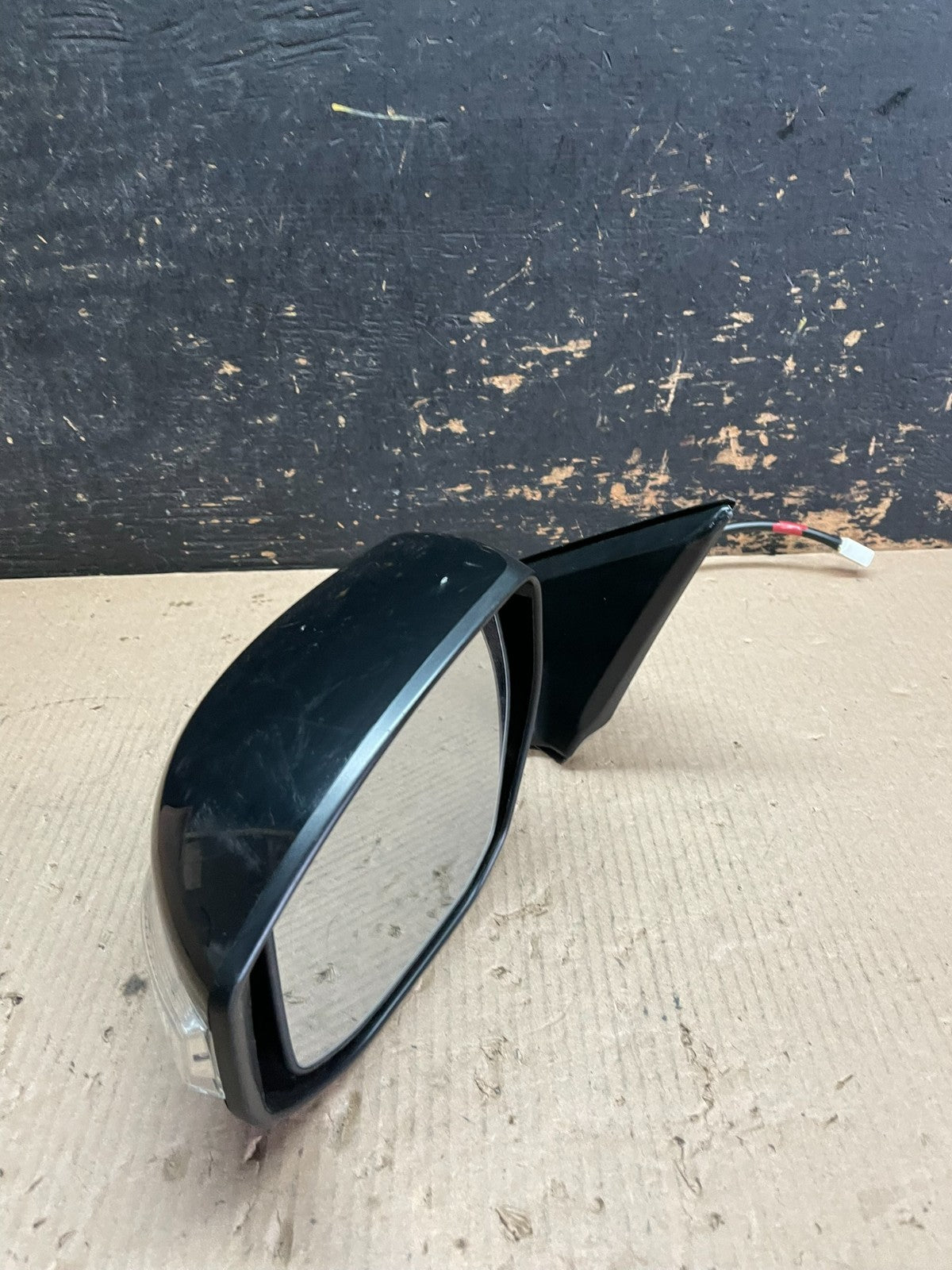 2013-2018 Nissan Altima Left Driver View Power Turn Door Mirror OEM AA2074 R MS9