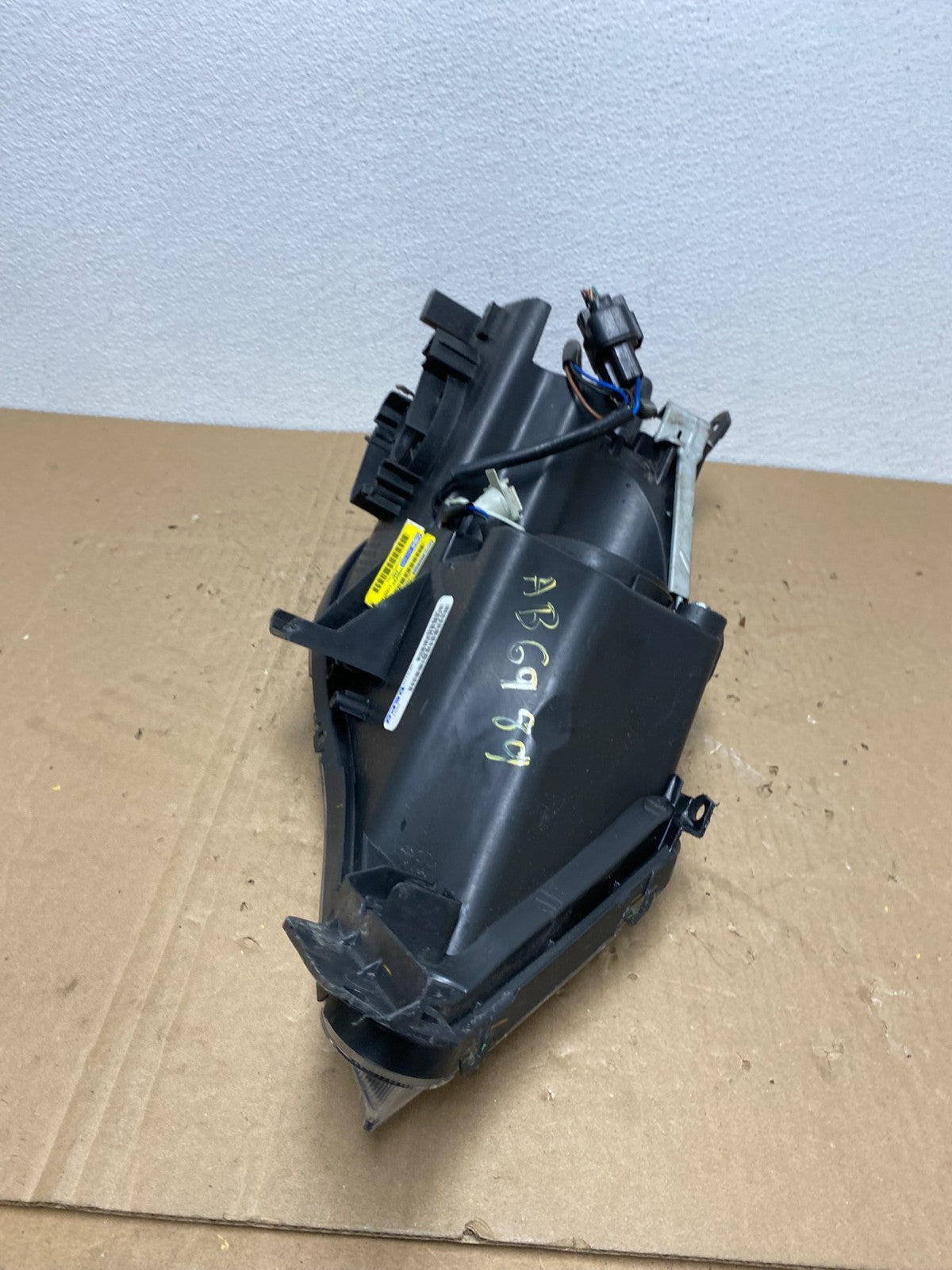 Halogen 2007-2009 Mitsubishi Outlander Left Driver LH Headlight DEPO AB6989 DW4
