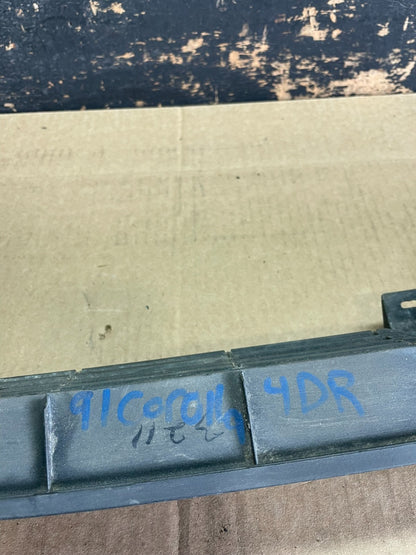 1991 Toyota Corolla Front Upper Grill Grille Oem AA8956 DG6