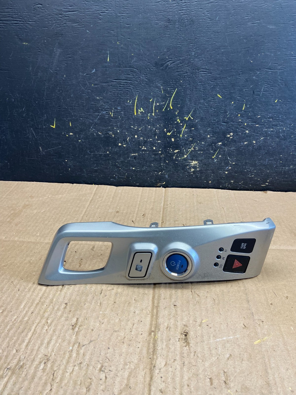 2012-2016 Toyota Prius V Shifter Bezel Trim Parking Push Start  aa8145 DG0
