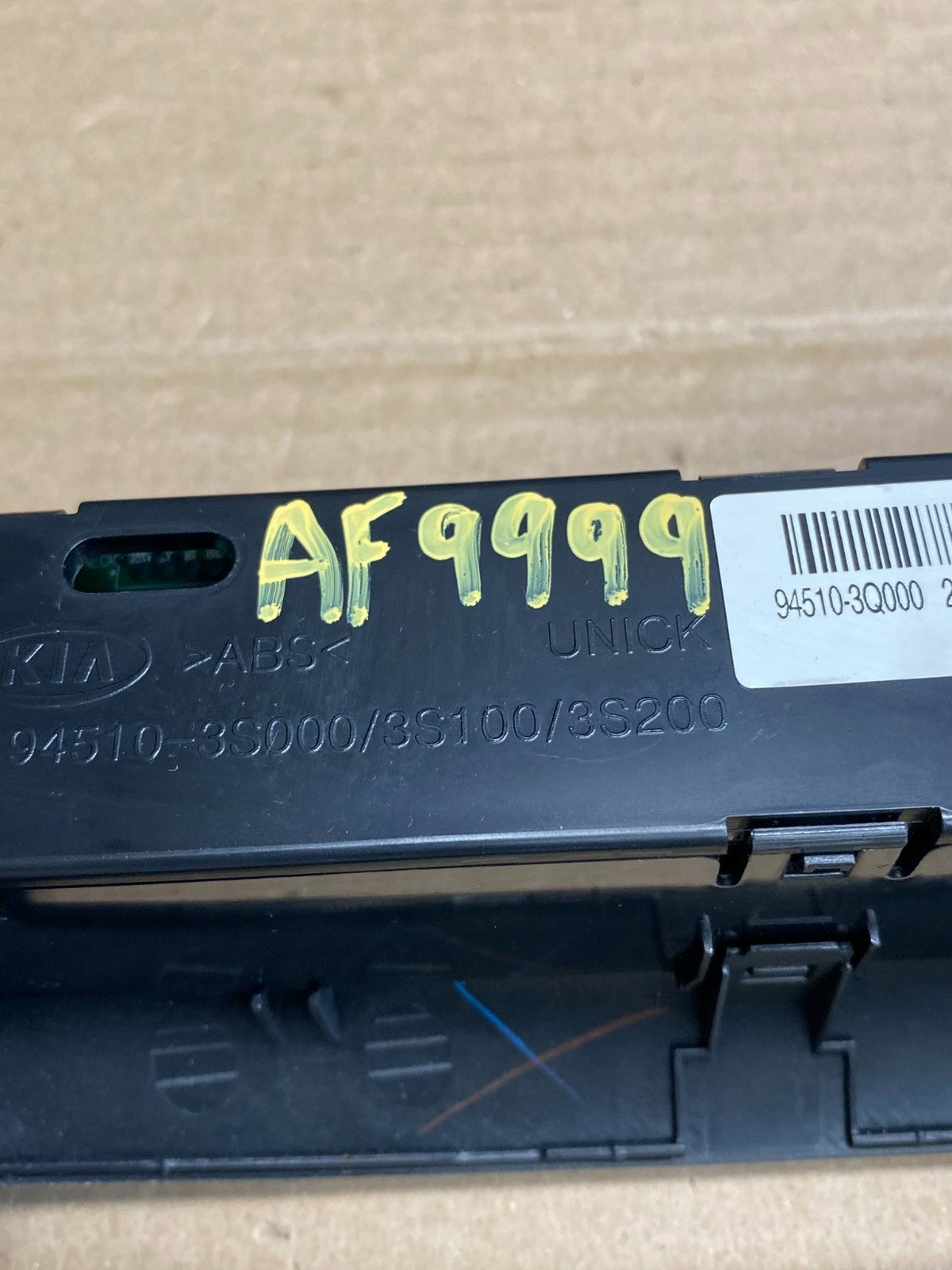 2011 - 2014 Hyundai Sonata Center Radio Climate Control Air Vent Bezel AF9999 DG6