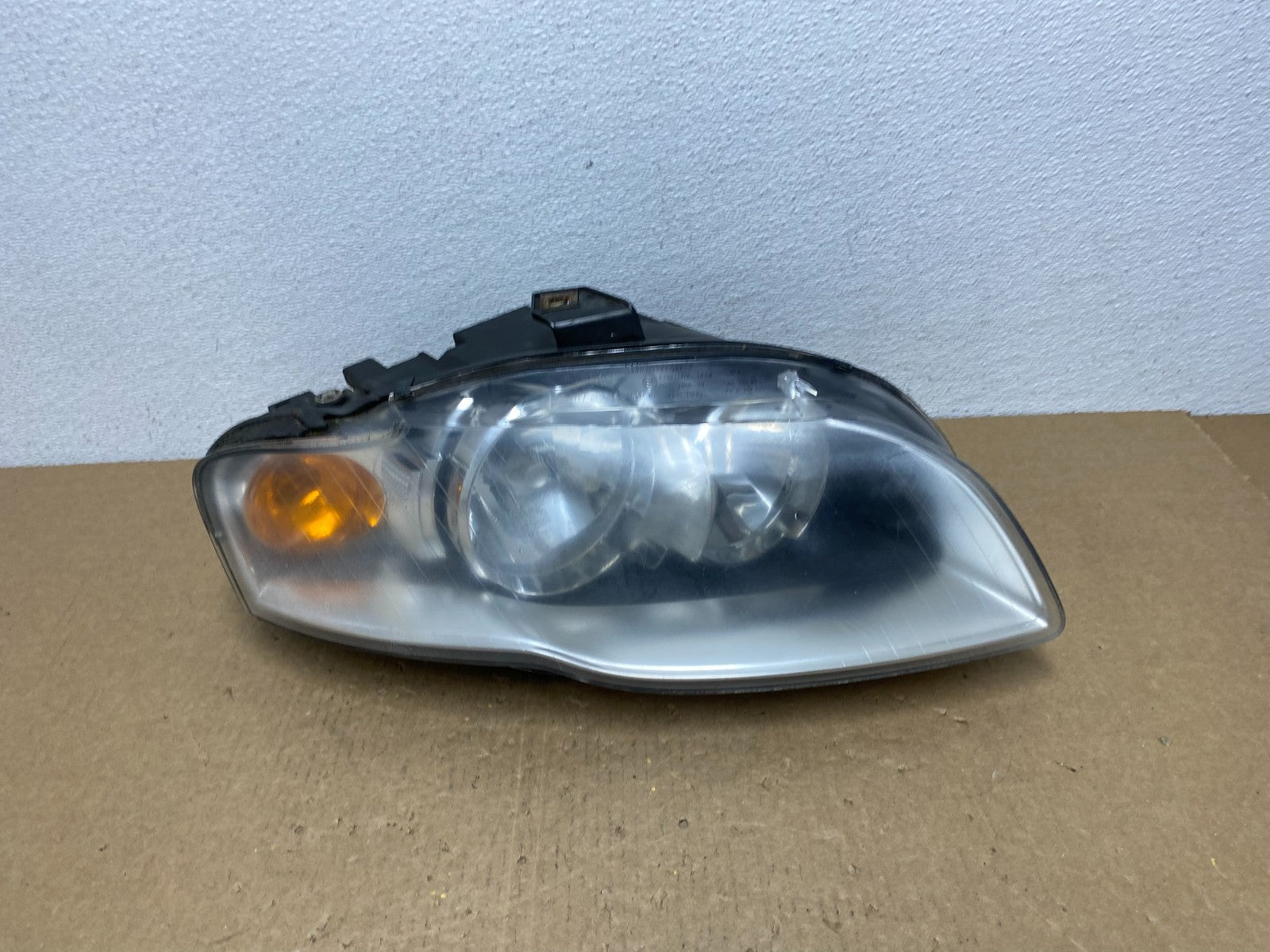 2005 2006 2007 2008 Audi A4 Right Passenger RH Halogen Headlight Oem AC1264 DW0