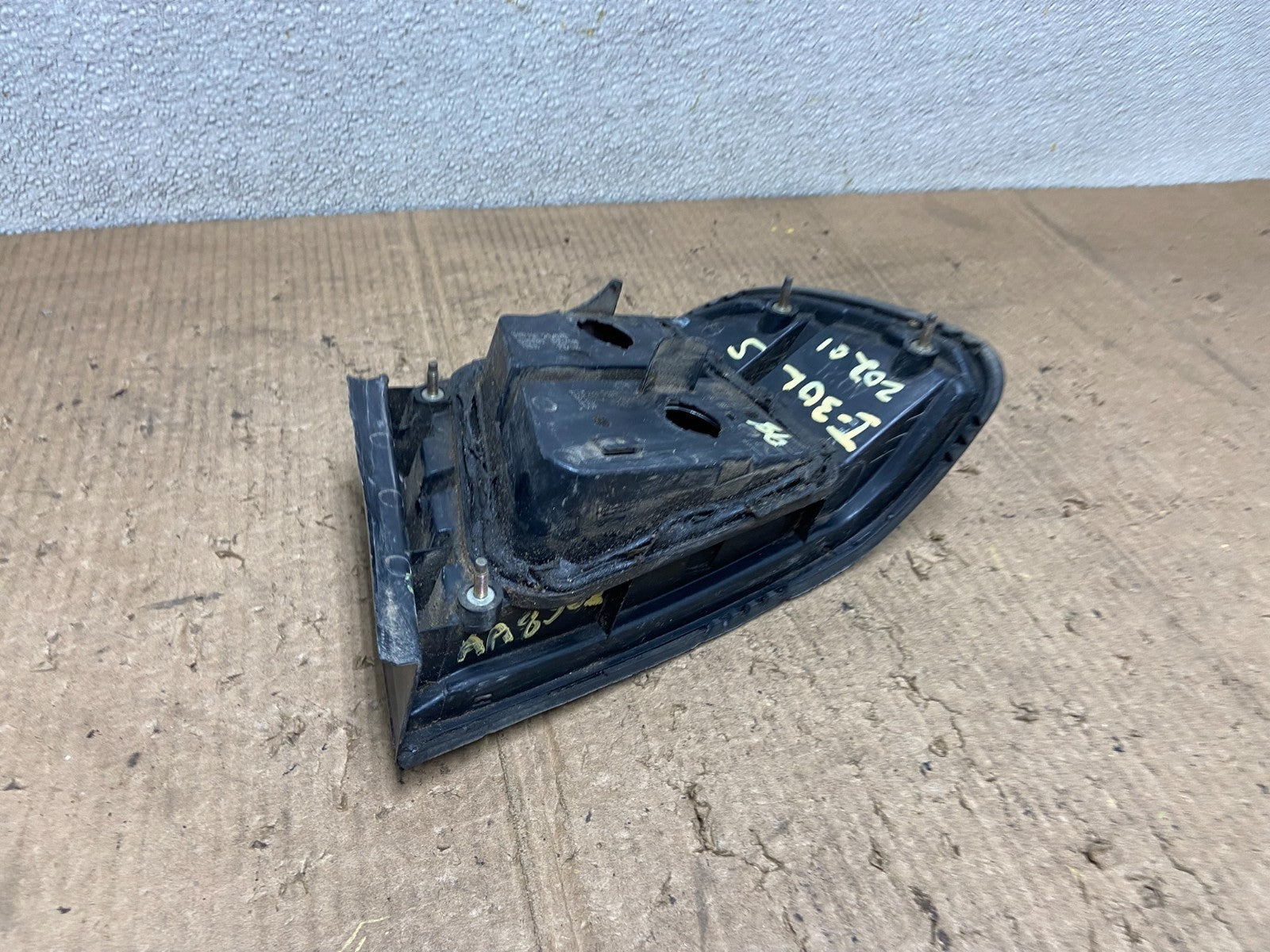 1996 - 1997 Infiniti i30 Left Driver Lh Side Tail Light Oem AA8502 DG4