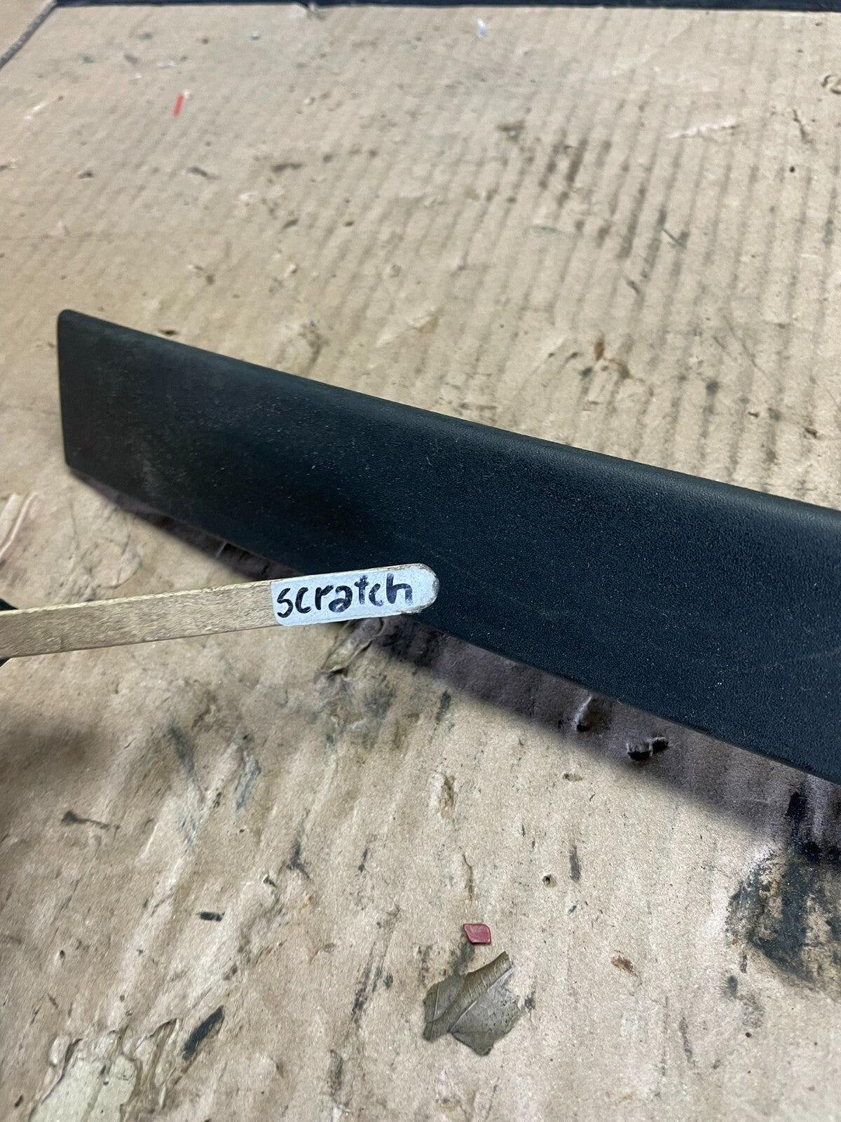 2016 - 2019 Ford Explorer Interceptor Rear Tailgate Molding With Camera M2917 DG4