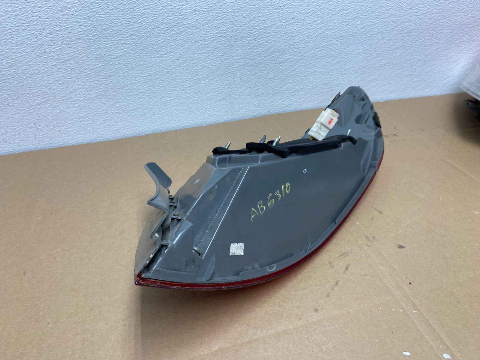2012 to 2017 Hyundai Azera Left Driver LH Side Tail light OEM AB6310 DG4