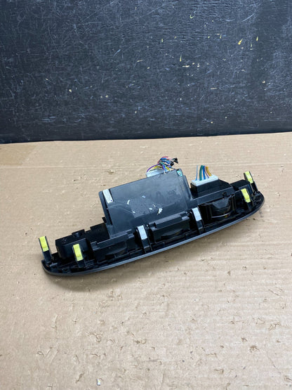 2002-2005 Toyota Camry AC Heater Temperature Climate Control AG6429 DG4