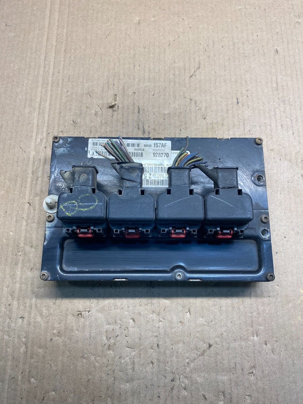 2008 to 2009 Jeep Grand Cherokee 4.7L Computer Engine Control ECU ECM AE6404 DW0
