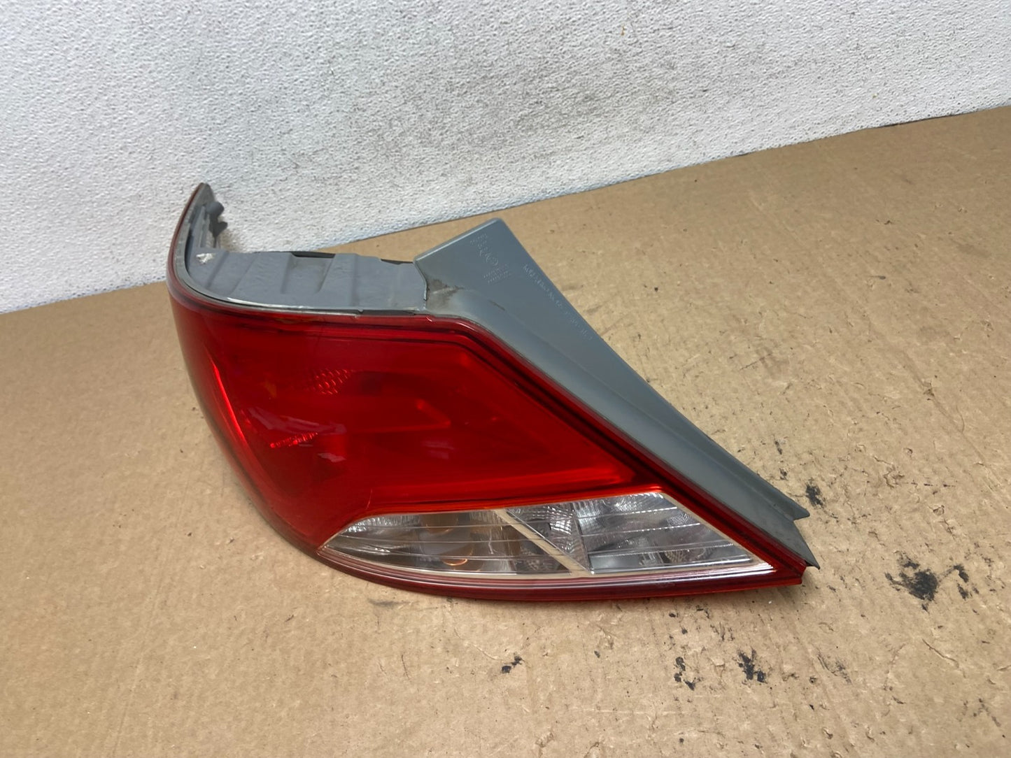 2015 to 2017 Hyundai Accent Left Driver LH Side Tail Light AG2433 DG1
