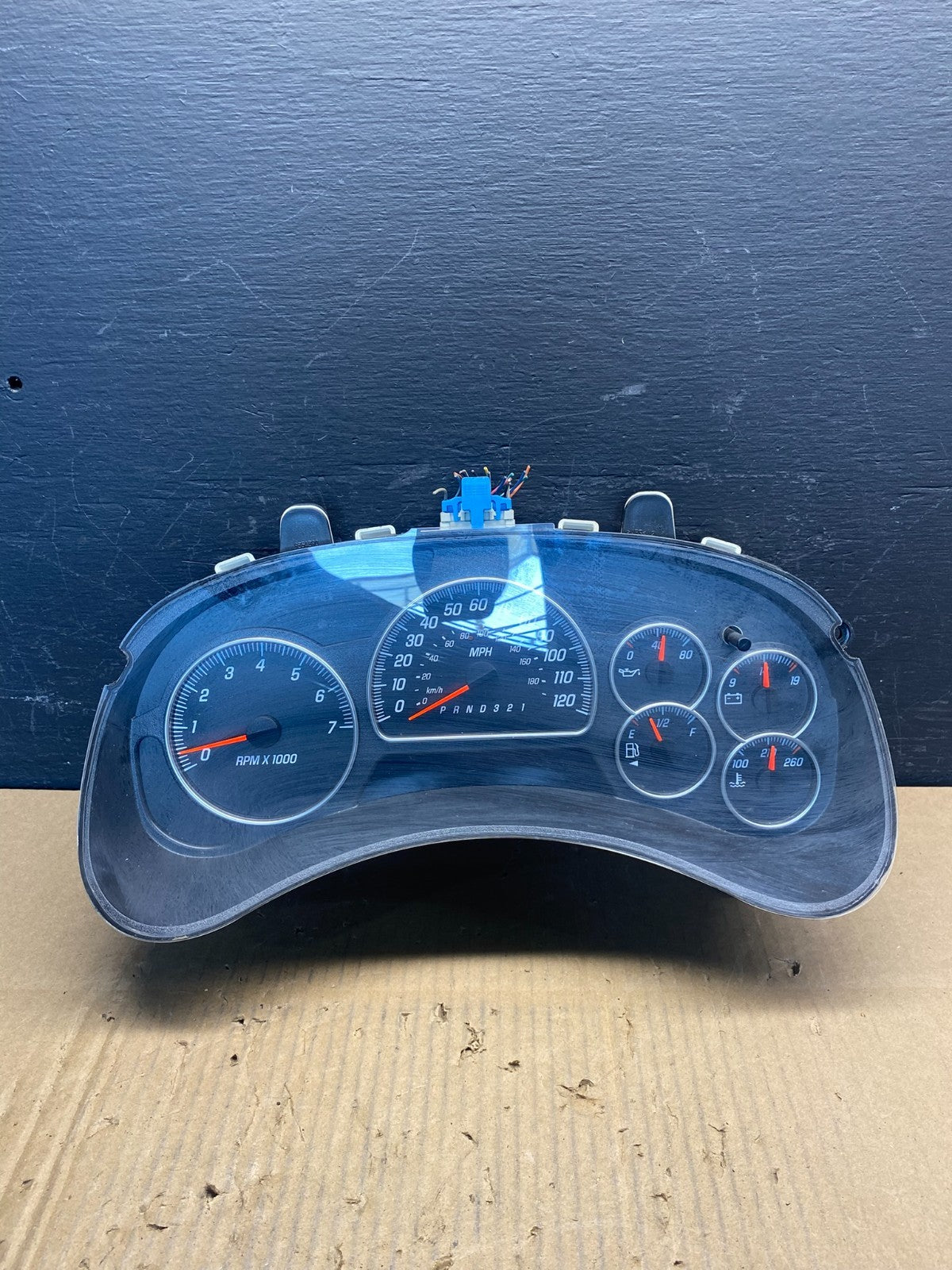2006 - 2009 GMC Envoy Speedometer Cluster Gauge AD1768 DG0