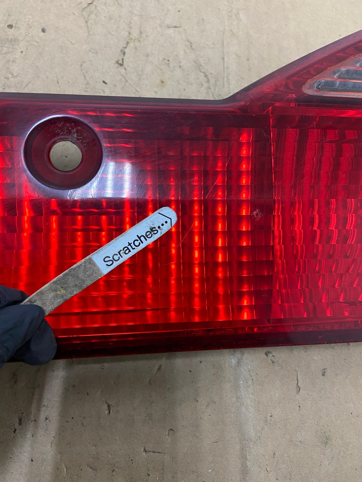 1998 to 2000 Honda Accord Right Passenger Side Inner Tail Light AC8651 LK3