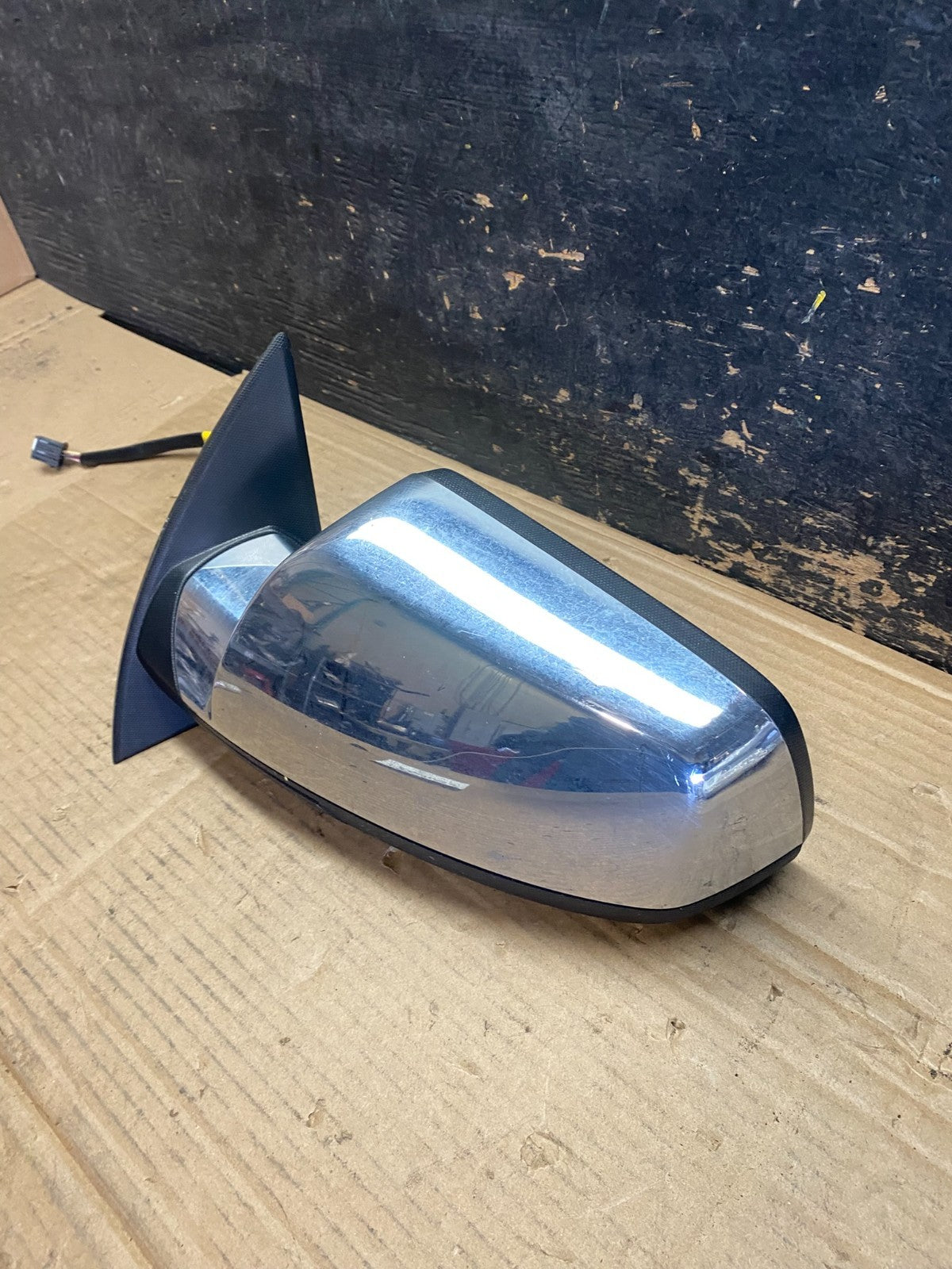 2010 to 2015 Chevrolet Equinox Left Side View Door Mirror V2802 IT1
