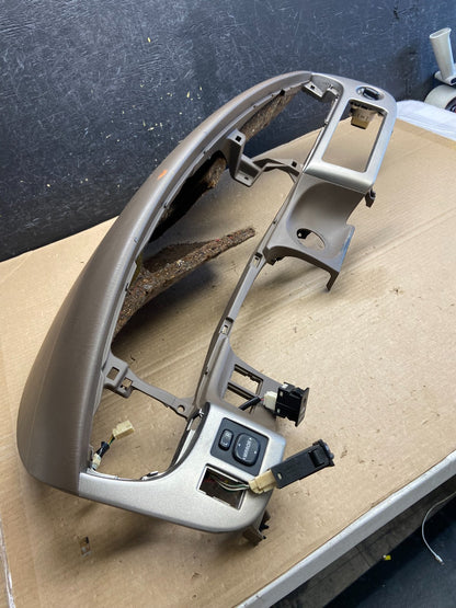 2000 to 2003 Toyota Sienna Speedometer Cluster Air Vent Bezel Trim AH1602 DG1