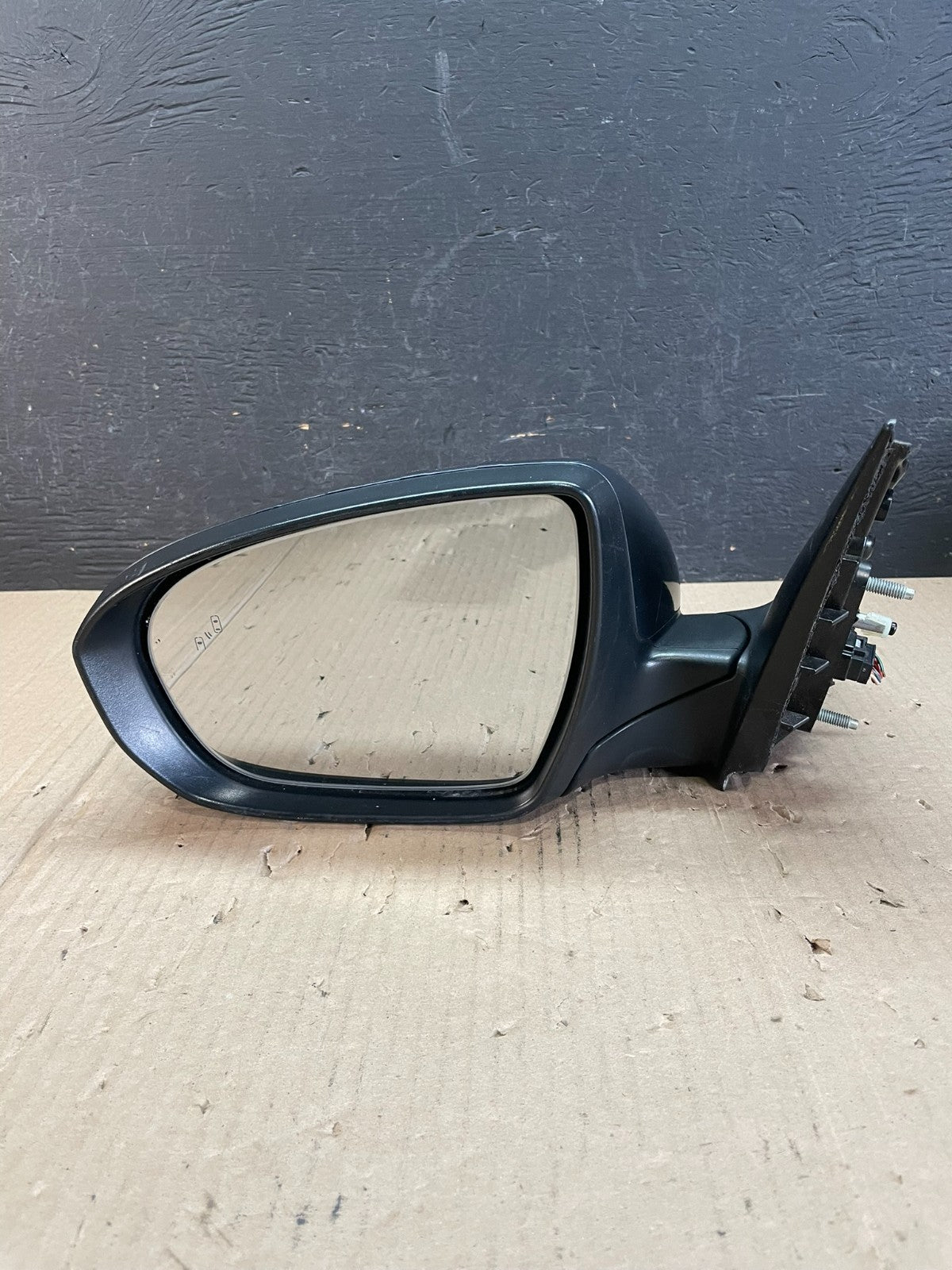 2014-2016 Kia Optima Left Driver Side View Door Mirror Turn Signal AD8679 DW8
