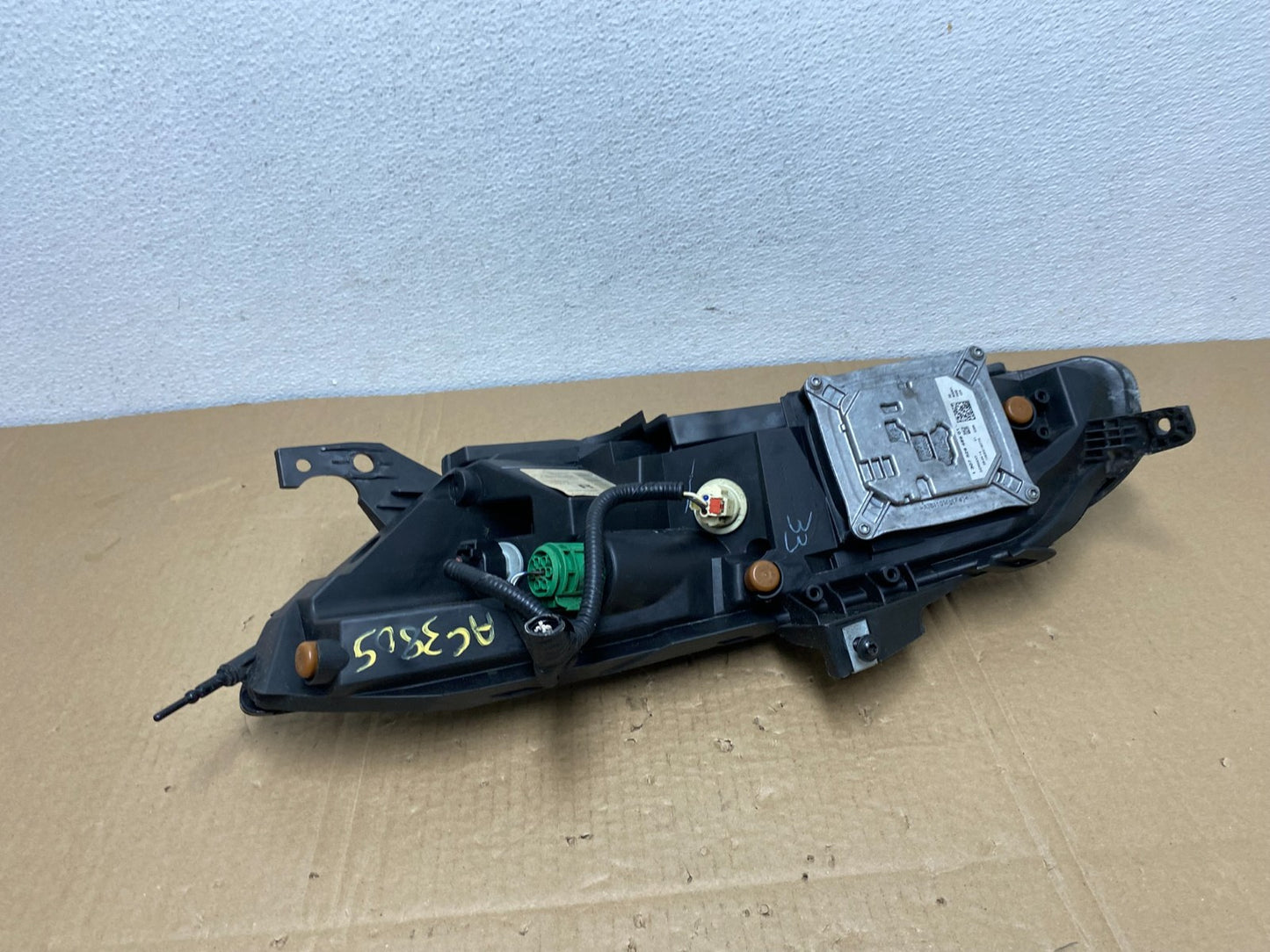 2014 - 2018 Jeep Cherokee Right Passenger RH Side LED Headlight Oem AC3805 DW5