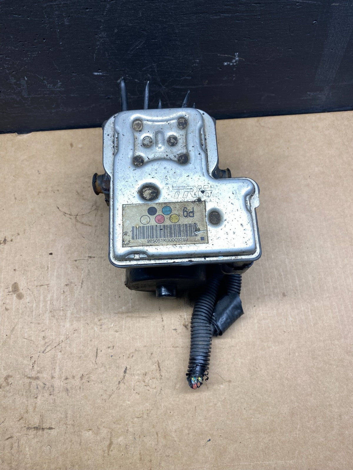 2003 - 2005 Chevrolet Silverado GMC Sierra ABS Anti-Lock Brake Module AC7017 DG0