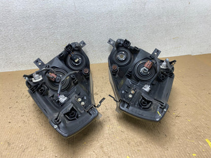 2004 to 2009 Nissan Quest Left+Right Side Black Headlights W8358 DW12