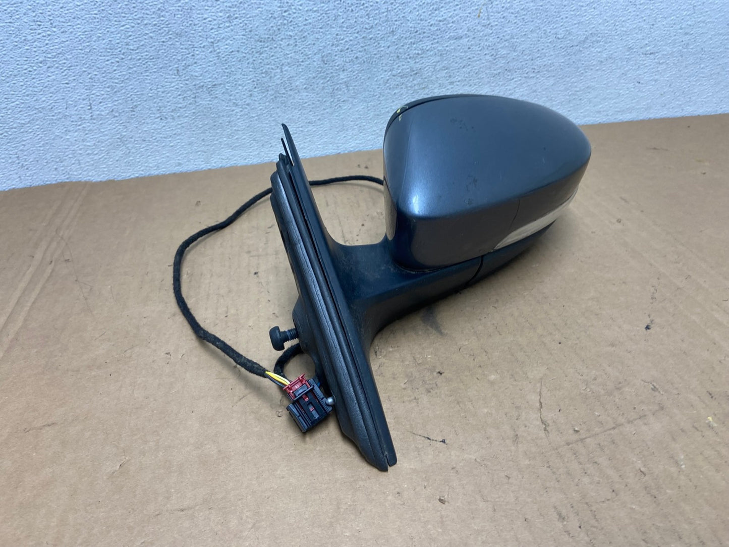 2012 to 2016 Volkswagen Passat Left Driver LH Turn View Door Mirror AD2698 LK2