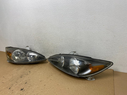 2002 2003 2004 Toyota Camry Left+Right Set Side Halogen Headlights AG2367 DW1