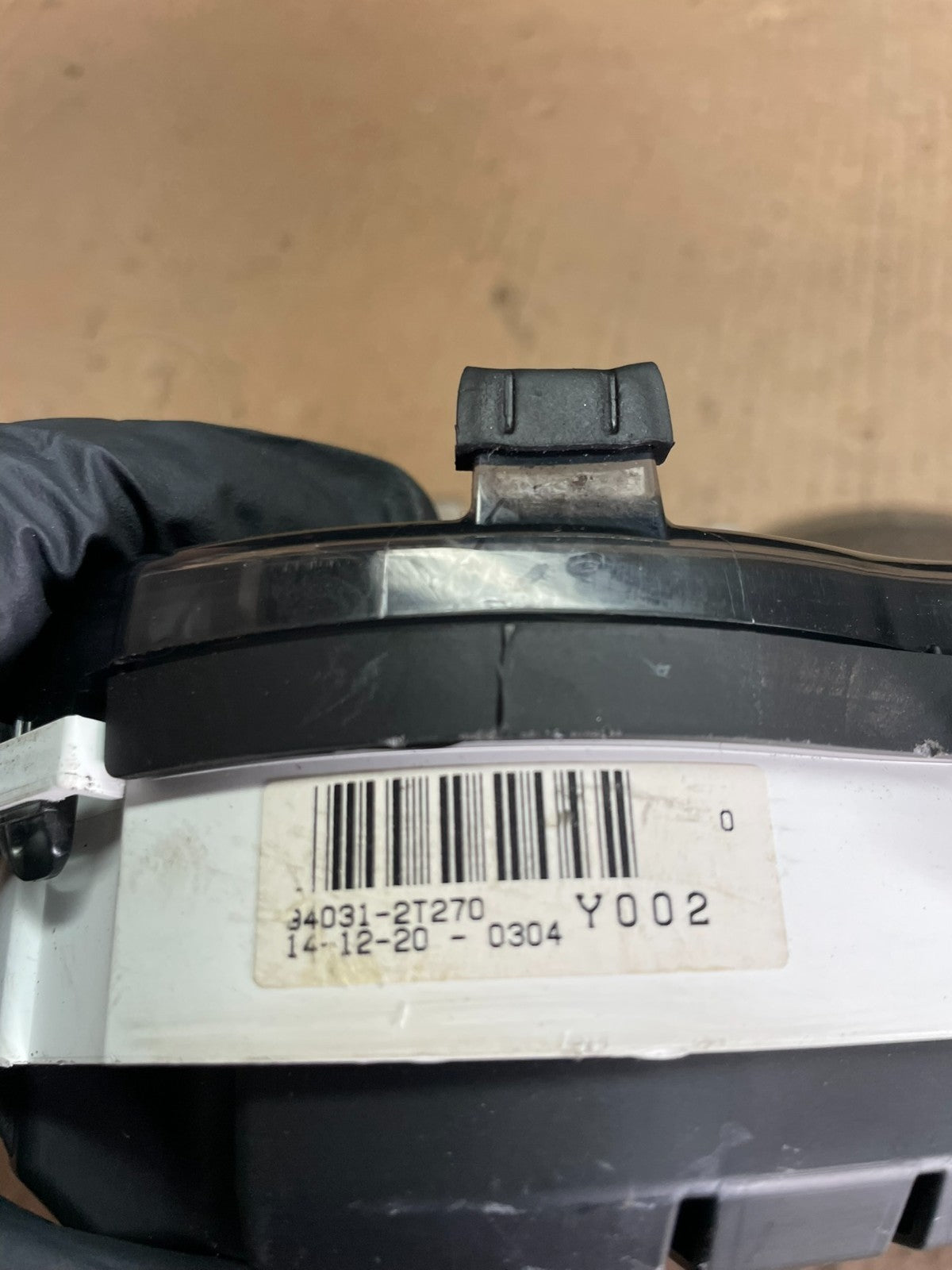 2014 to 2015 Kia Optima Speedometer Cluster Gauge Oem AA2108 DG8