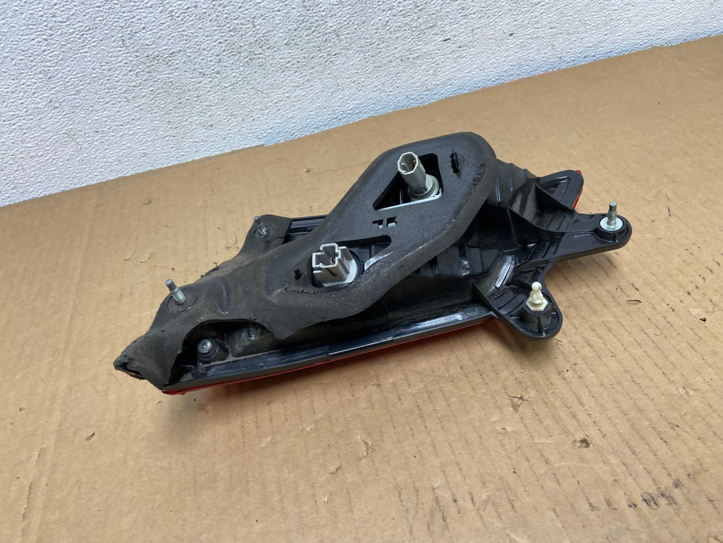 2010-2014 Subaru Outback Left Driver Lh Side Inner Tail Light AD0837 LK4