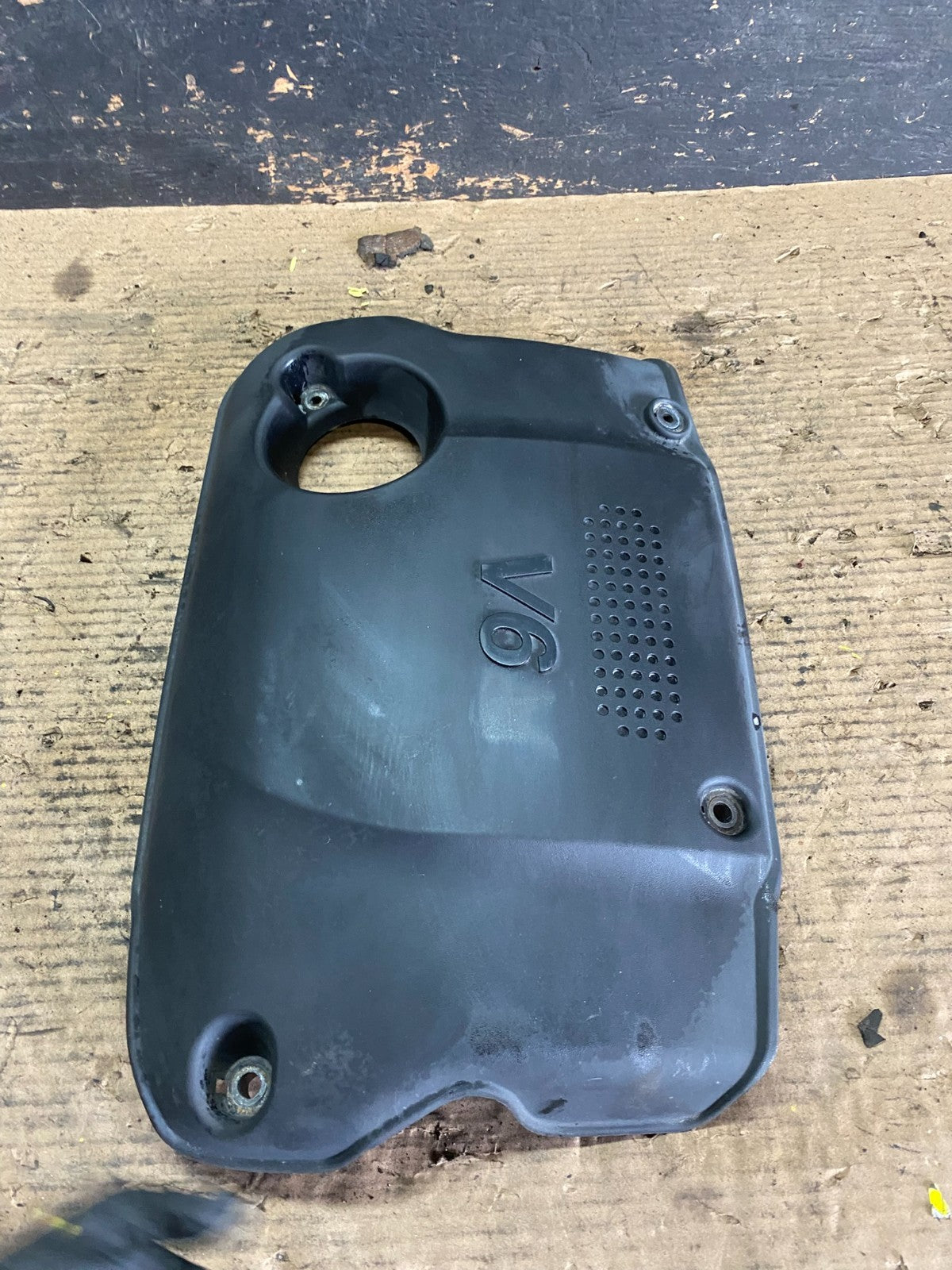 2008 - 2010 Kia Optima Rondo 2.7L V6 Engine Motor Cover s5932 DG2